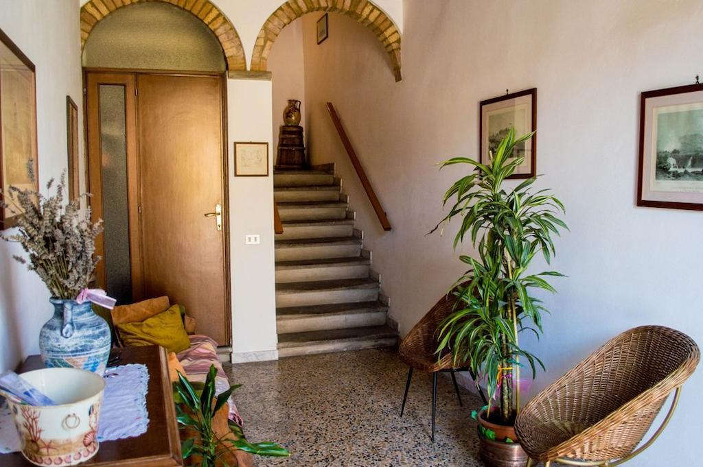Апартаменты Casa Ricciardi Кьянни Экстерьер фото